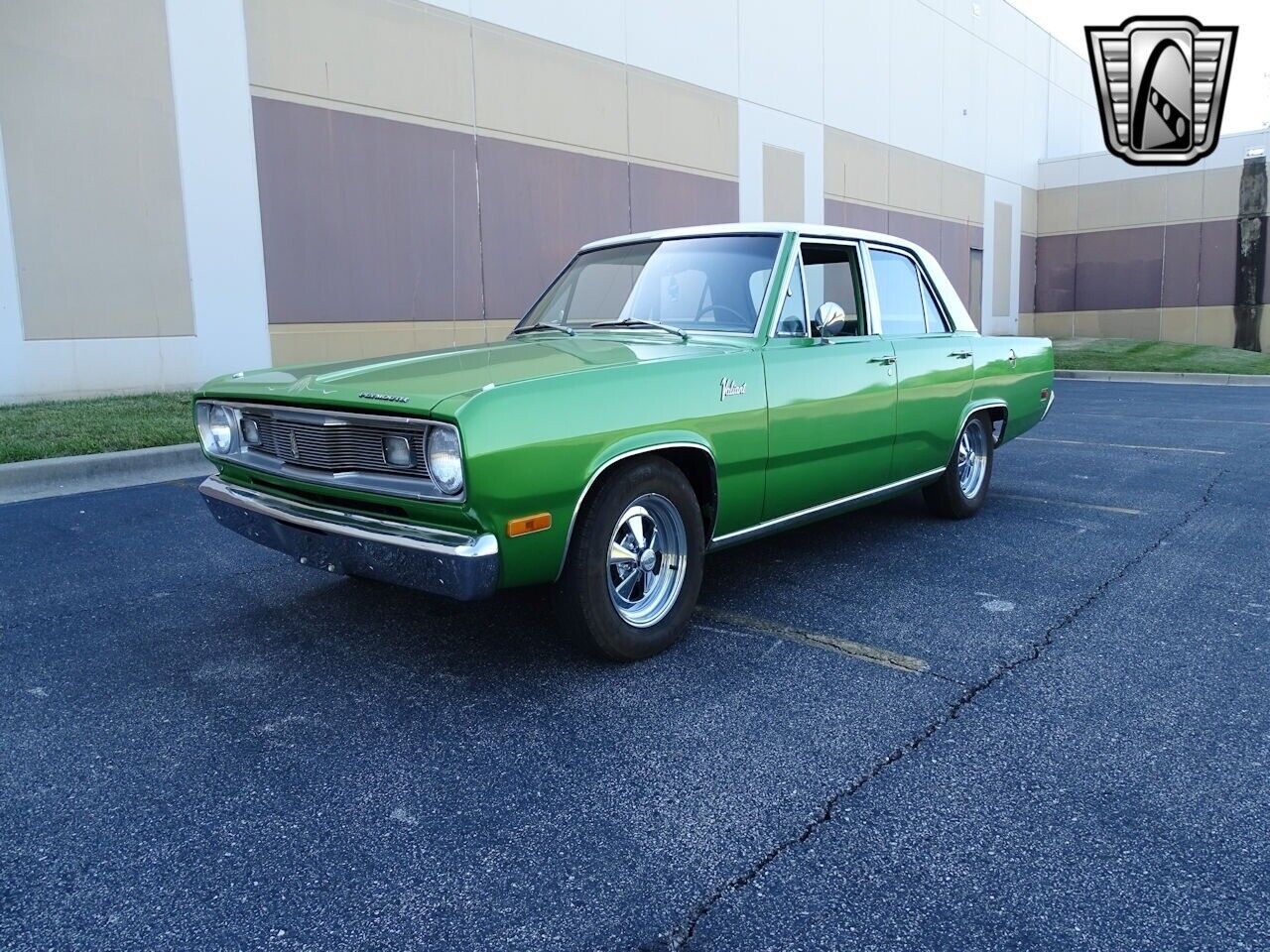 Plymouth-Valiant-Berline-1970-White-Green-159008-3