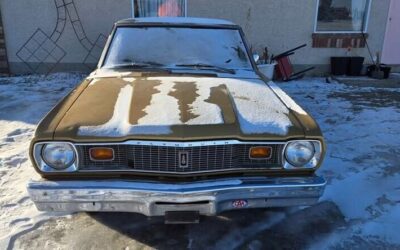 Plymouth Valiant Berline 1976 à vendre