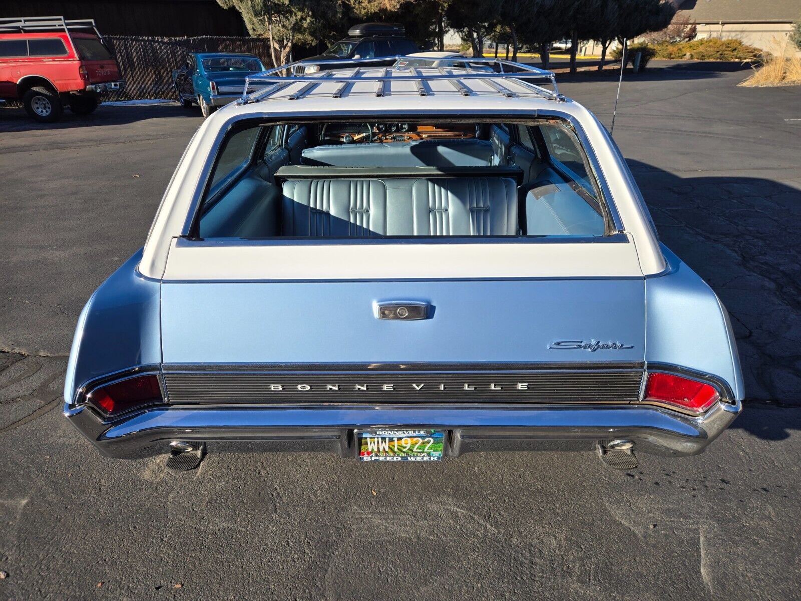 Pontiac-Bonneville-Break-1965-Blue-Blue-140013-8