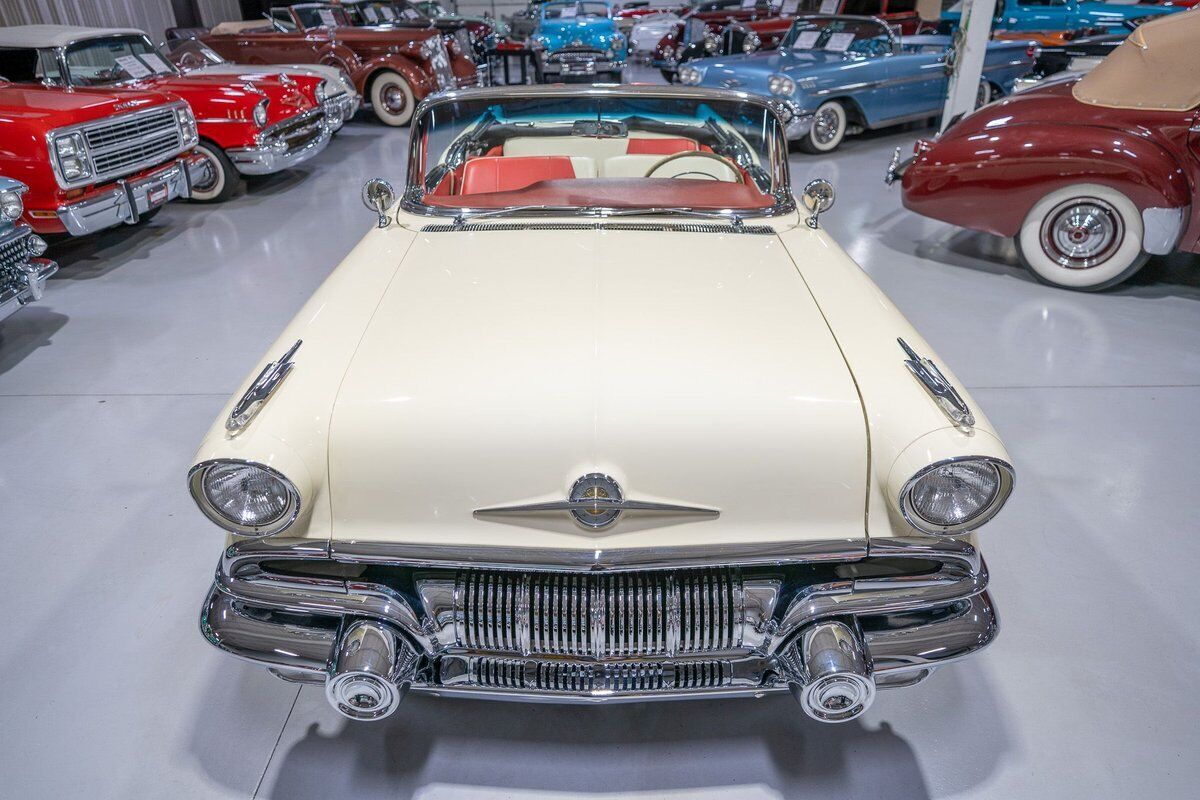 Pontiac-Bonneville-Cabriolet-1957-Red-Red-352-5