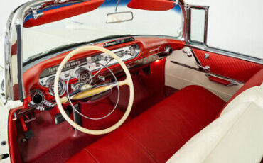 Pontiac-Bonneville-Cabriolet-1957-Tan-Red-113665-18