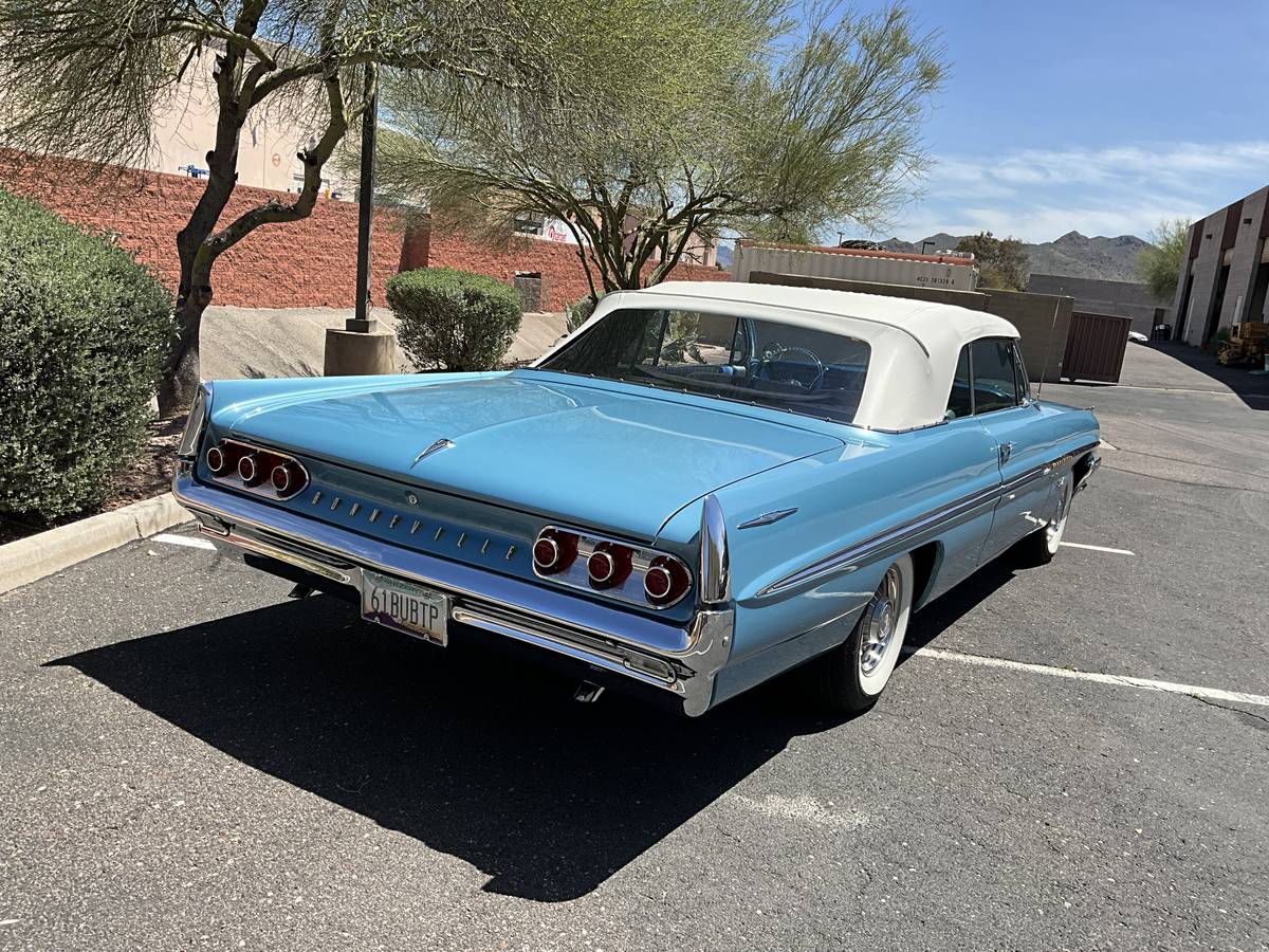 Pontiac-Bonneville-convertible-1961-5