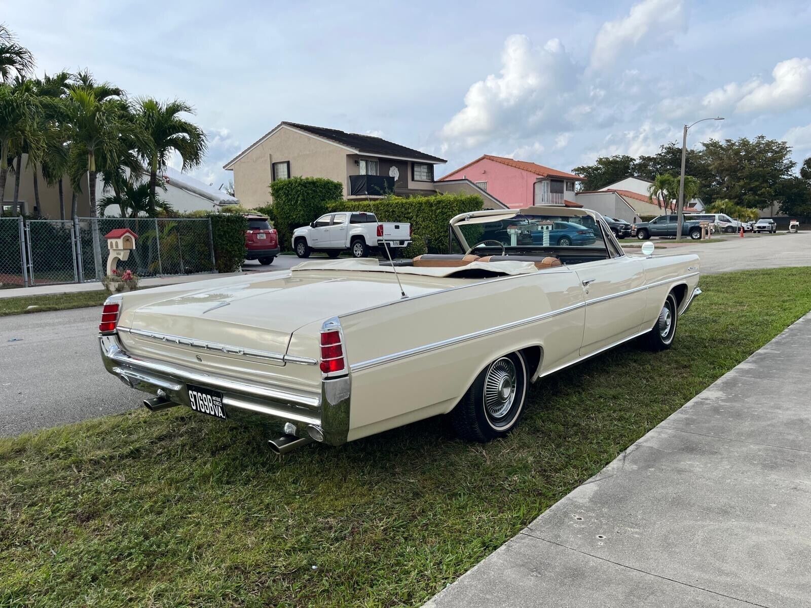 Pontiac-Catalina-Cabriolet-1963-11