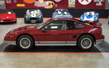 Pontiac-Fiero-Coupe-1987-Maroon-Gray-0-10