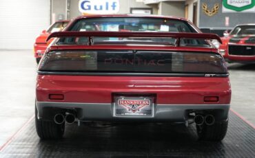 Pontiac-Fiero-Coupe-1987-Maroon-Gray-0-21