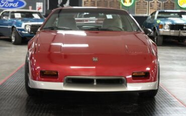 Pontiac-Fiero-Coupe-1987-Maroon-Gray-0-25