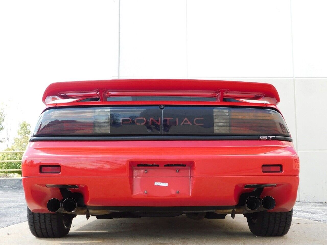 Pontiac-Fiero-Coupe-1988-7