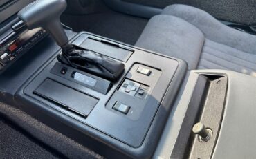 Pontiac-Fiero-Coupe-1988-Maroon-Gray-19978-34