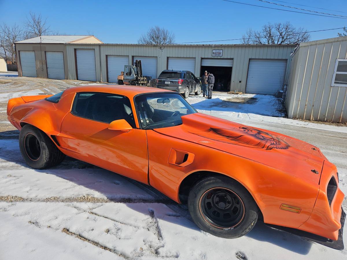 Pontiac-Firebird-1978-1788-2