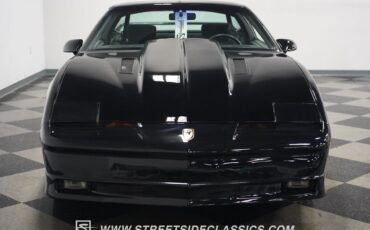 Pontiac-Firebird-1985-Black-Black-118869-5