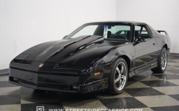 Pontiac-Firebird-1985-Black-Black-118869-6