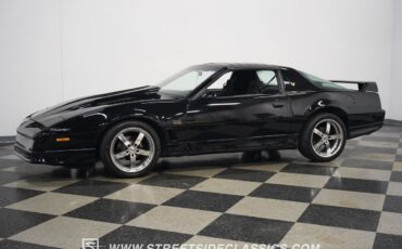 Pontiac-Firebird-1985-Black-Black-118869-8