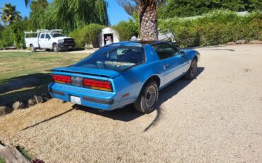 Pontiac-Firebird-1988-3