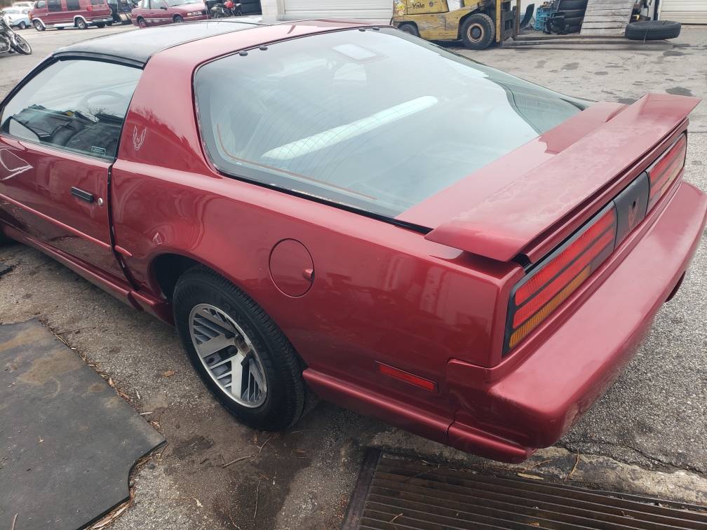 Pontiac-Firebird-1992-red-196914-1