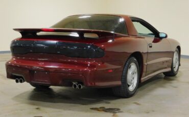 Pontiac-Firebird-1993-3