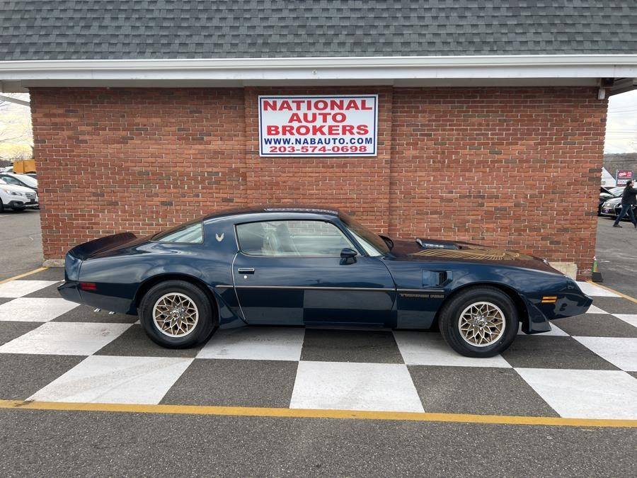 Pontiac-Firebird-2dr-coupe-tran-1981-1