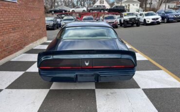 Pontiac-Firebird-2dr-coupe-tran-1981-3