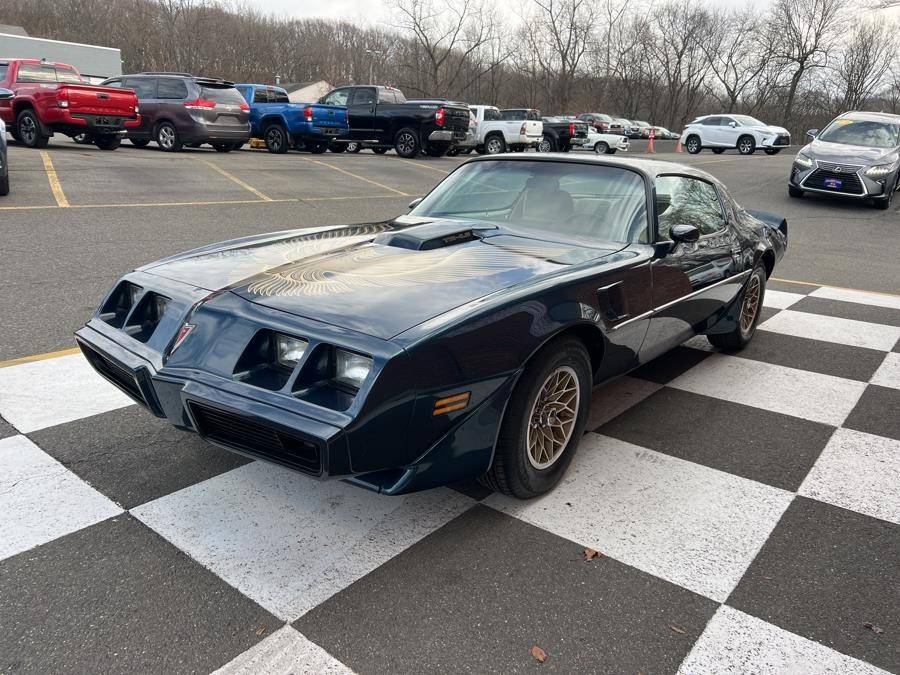 Pontiac-Firebird-2dr-coupe-tran-1981-5