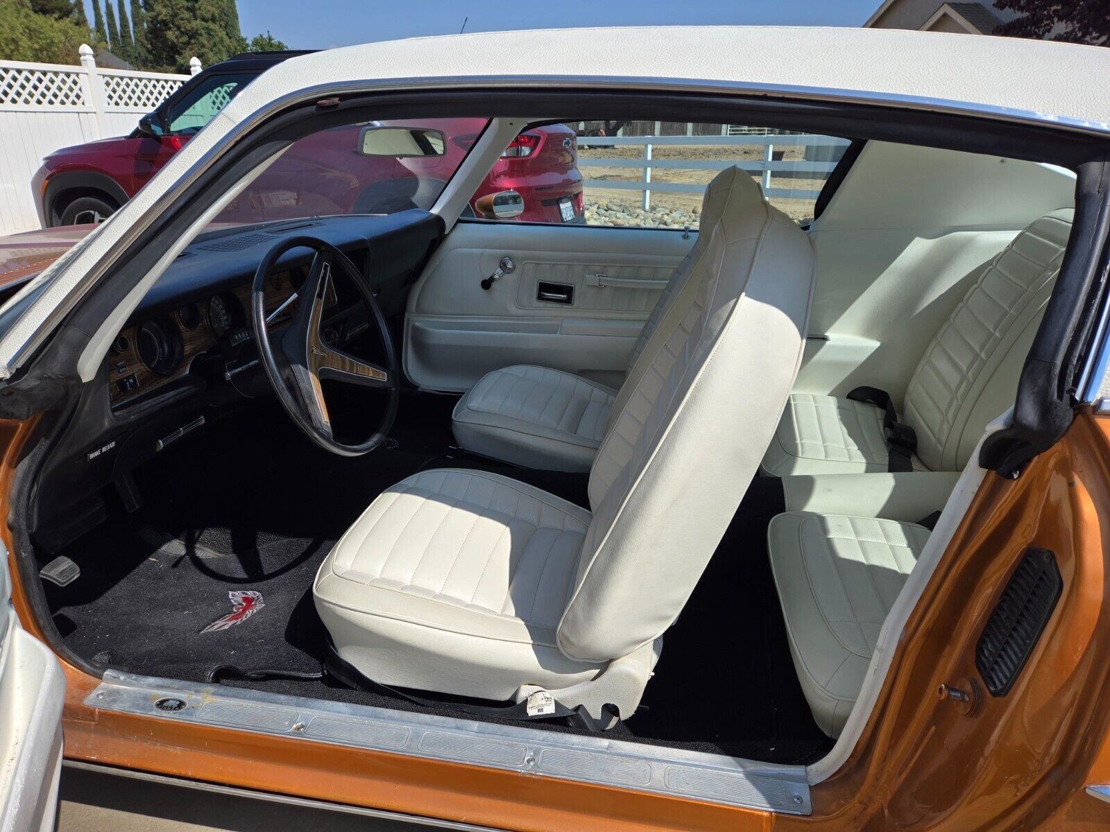 Pontiac-Firebird-Berline-1972-Orange-White-1287-5