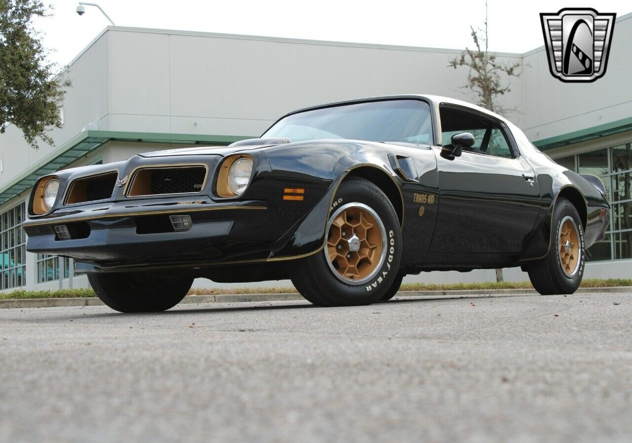 Pontiac-Firebird-Coupe-1976-Black-Black-48634-2