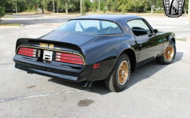 Pontiac-Firebird-Coupe-1976-Black-Black-48634-7