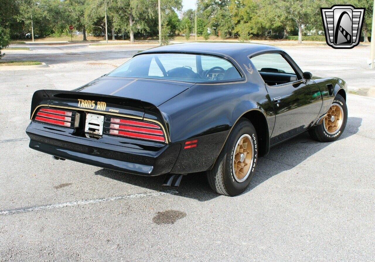 Pontiac-Firebird-Coupe-1976-Black-Black-48634-7