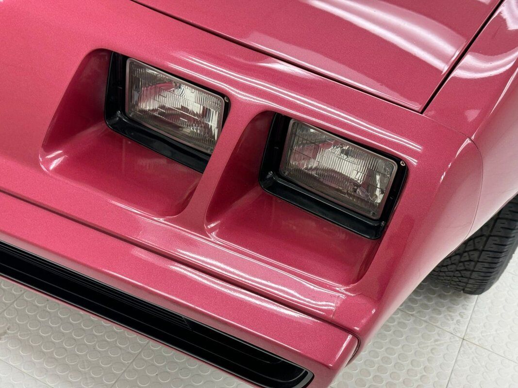 Pontiac-Firebird-Coupe-1979-9