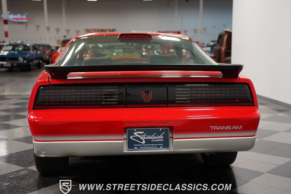 Pontiac-Firebird-Coupe-1986-Red-Gray-72869-10