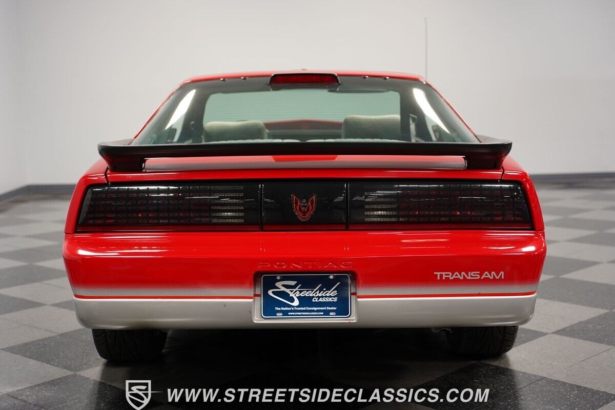 Pontiac-Firebird-Coupe-1986-Red-Gray-72869-11