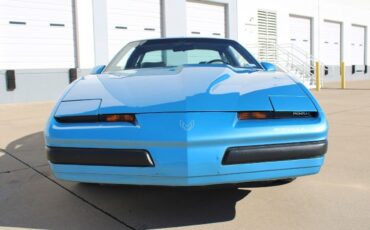 Pontiac-Firebird-Coupe-1988-9