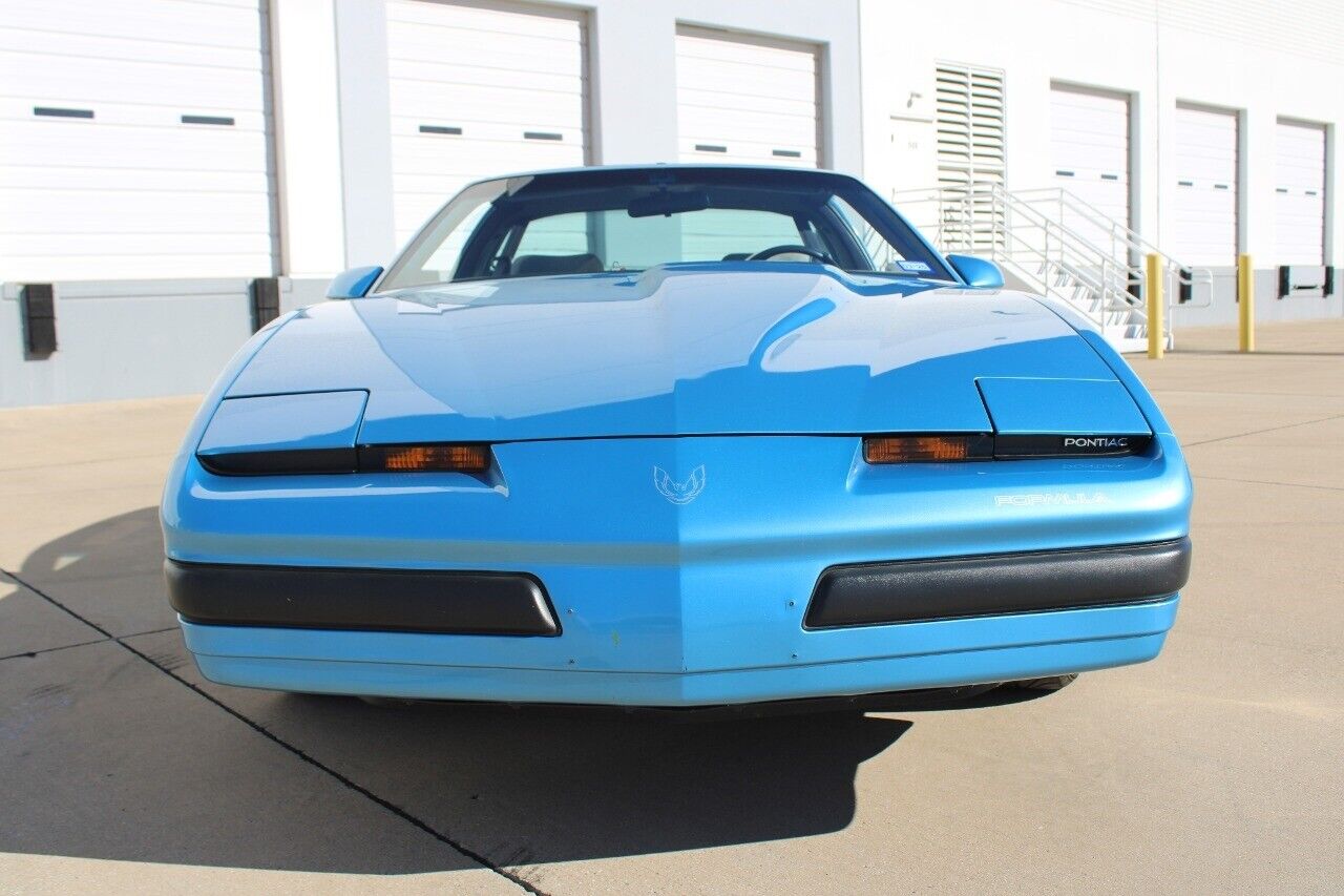 Pontiac-Firebird-Coupe-1988-9