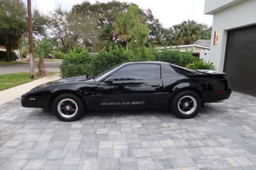 Pontiac-Firebird-Coupe-1989-3