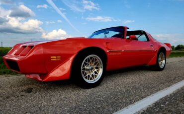 Pontiac-Firebird-trans-am-1979