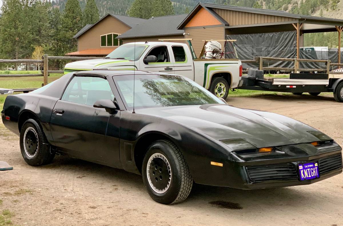 Pontiac-Firebird-trans-am-1982-12