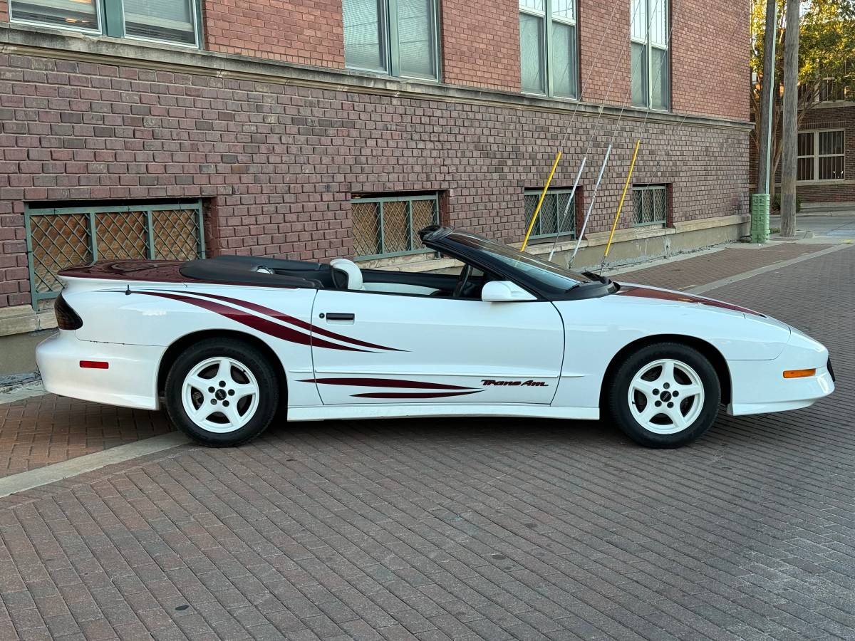 Pontiac-Firebird-trans-am-convertible-1995-white-55574-3