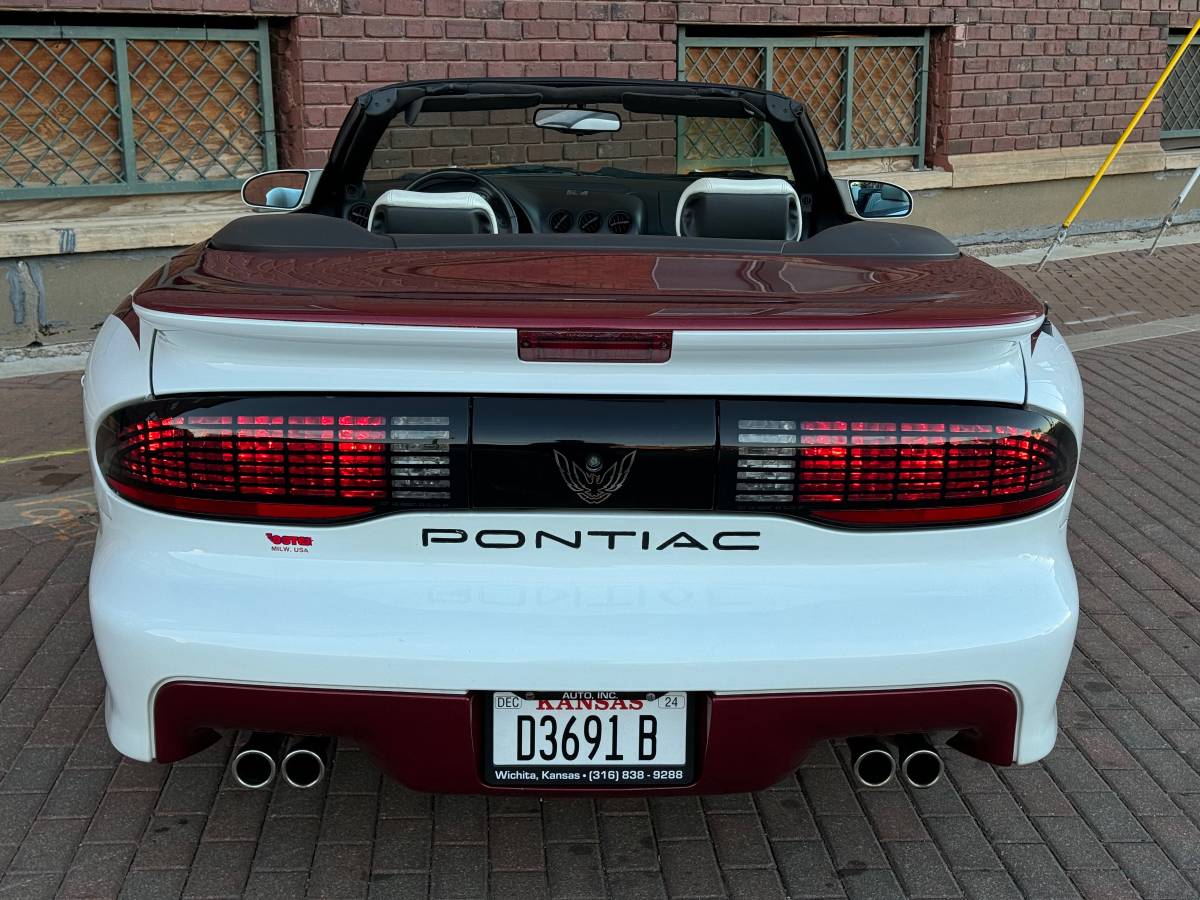 Pontiac-Firebird-trans-am-convertible-1995-white-55574-4