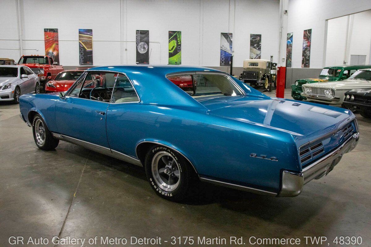 Pontiac-GTO-1967-3