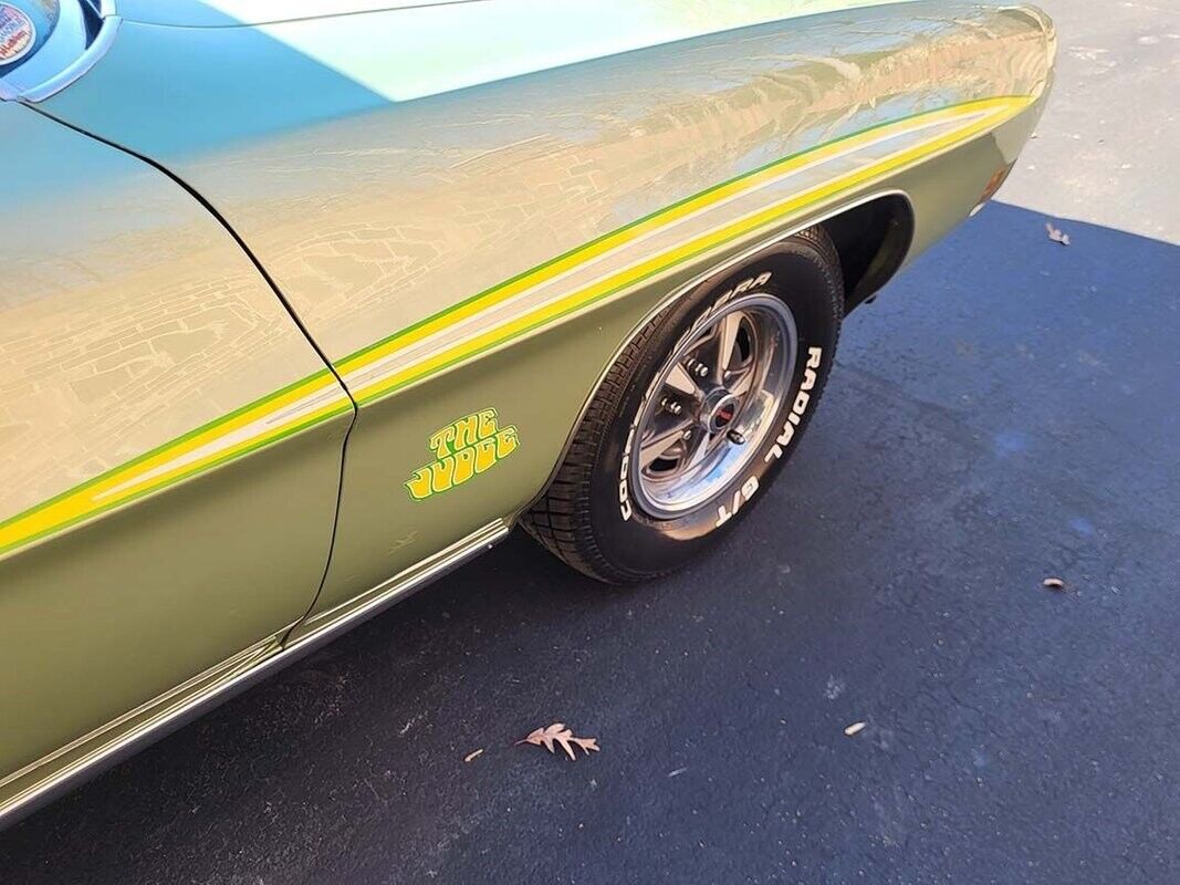 Pontiac-GTO-1970-Green-Tan-139678-11