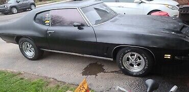 Pontiac-GTO-1972-Black-132071-3