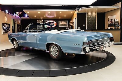 Pontiac-GTO-Cabriolet-1965-17