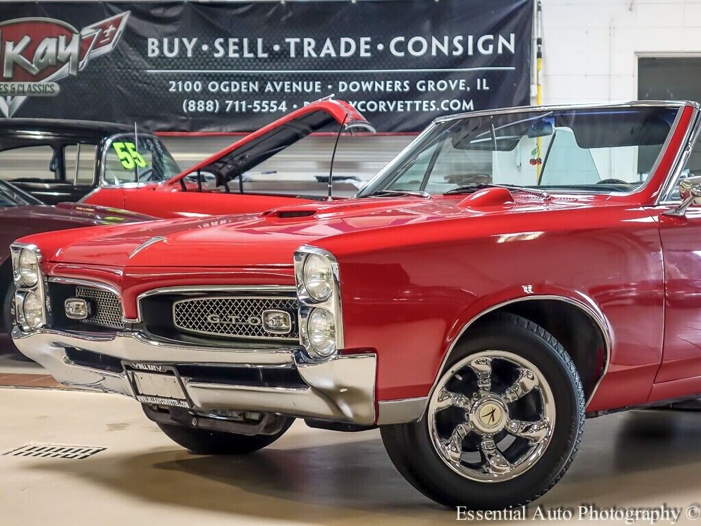 Pontiac-GTO-Cabriolet-1967-Red-Black-125970-2