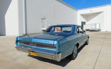 Pontiac-GTO-Coupe-1964-Aquamarine-Black-7331-9