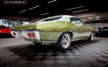 Pontiac-GTO-Coupe-1968-Green-Green-119798-1