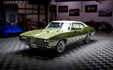 Pontiac-GTO-Coupe-1968-Green-Green-119798-4