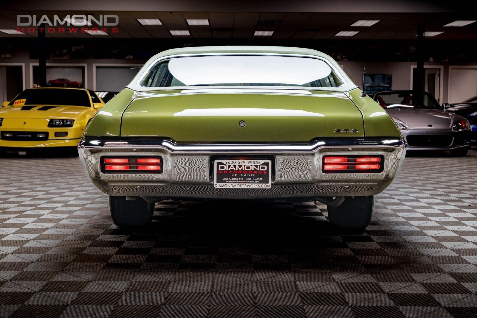 Pontiac-GTO-Coupe-1968-Green-Green-119798-6