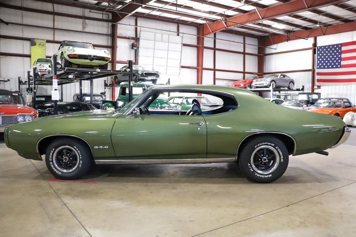 Pontiac-GTO-Coupe-1969-Green-Black-122012-3