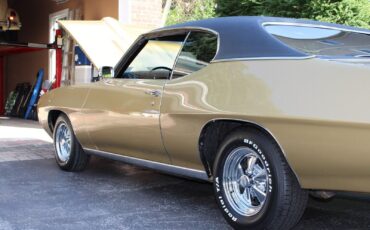 Pontiac-GTO-Coupe-1970-Gold-Black-483-10