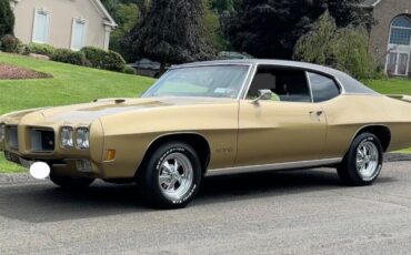 Pontiac-GTO-Coupe-1970-Gold-Black-483-14