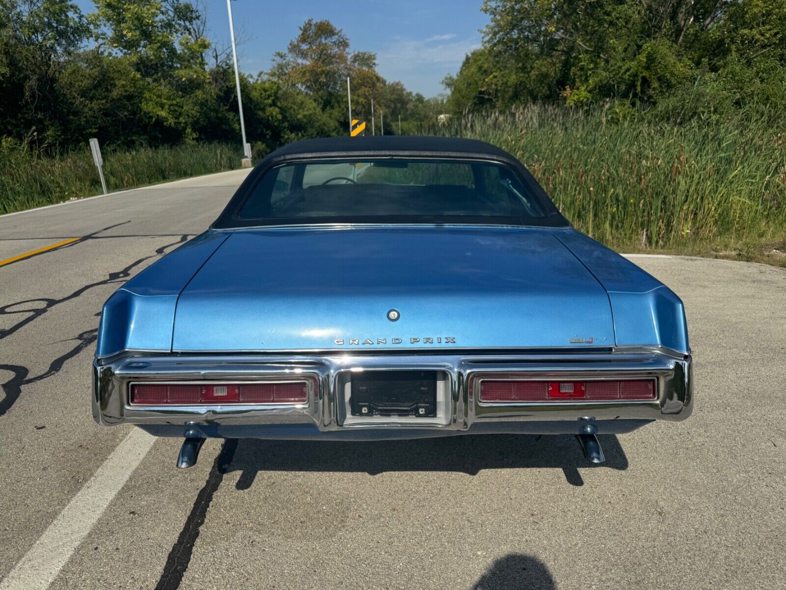 Pontiac-Grand-Prix-1969-3