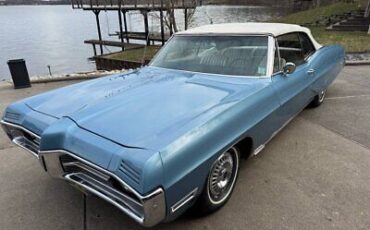 Pontiac-Grand-Prix-Cabriolet-1967-Blue-White-114608-1